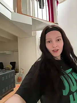 Mis-Elisa96 online show from March 10, 2026, 4:45 pm