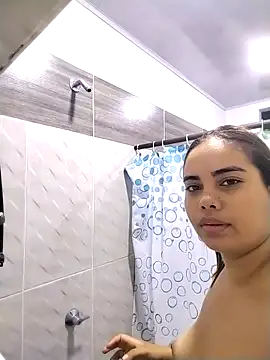 emily prettygirl online show from March 6, 2026, 3:58 am