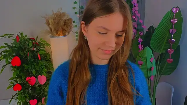 SavannaBomer online show from February 15, 2026, 7:51 am