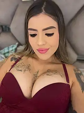 Snapshot of GabrielaS_ chatting on April 7, 2026, 8:09 pm GabrielaS online show from April 7, 2026, 8:09 pm