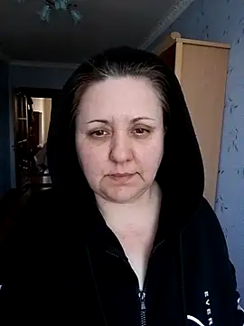 LockyCharm111 online show from February 19, 2026, 6:53 am