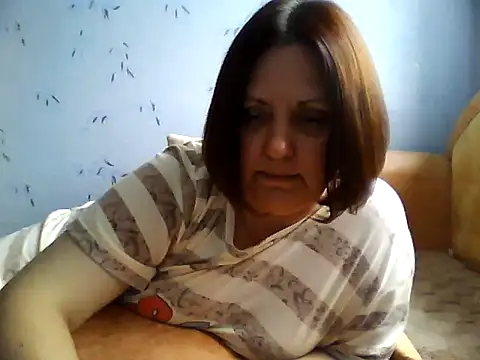 Snapshot of LockyCharm111 chatting on July 9, 2026, 3:49 pm LockyCharm111 online show from July 9, 2026, 3:49 pm