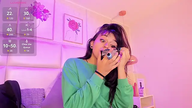 Xara u online show from March 12, 2026, 8:26 pm