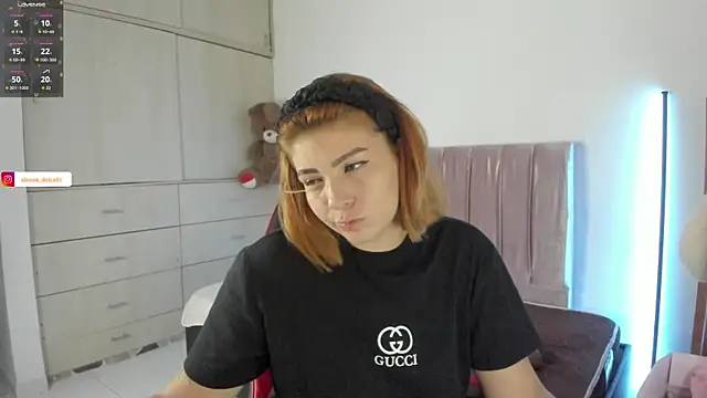 alessia dolce online show from June 6, 2026, 2:38 am