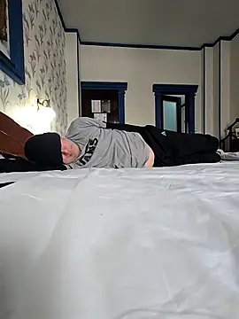 sk8brd snwbrd no snitch online show from February 23, 2026, 11:51 am