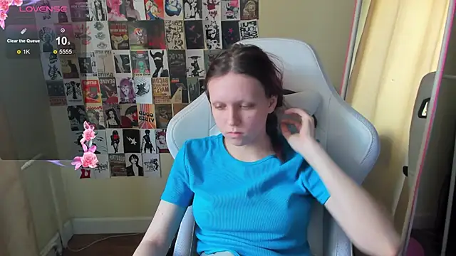 NikolFlostt online show from February 20, 2026, 6:26 am