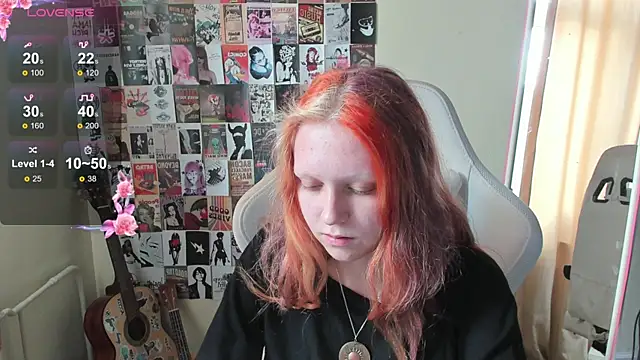 NikolFlostt online show from April 22, 2026, 1:08 am