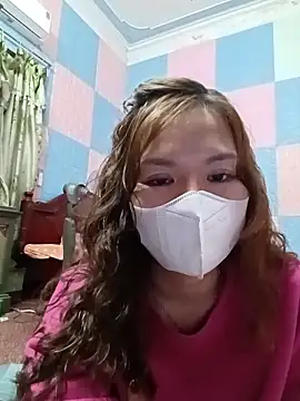 Trang26 online show from February 21, 2026, 3:13 pm