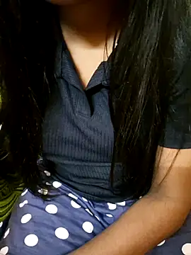 Snapshot of silk_segha chatting on February 14, 2026, 7:21 pm silk segha online show from February 14, 2026, 7:21 pm