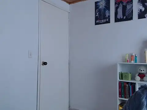 gris26 online show from February 22, 2026, 6:17 pm