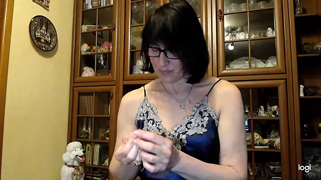 Vlastelina online show from April 18, 2026, 7:07 pm