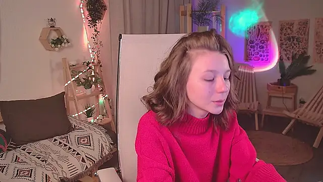 ElliFrankenweenie online show from April 19, 2026, 6:13 am