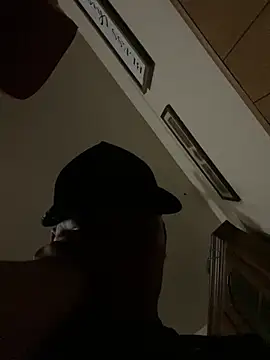 Theyupor online show from April 26, 2026, 6:33 am