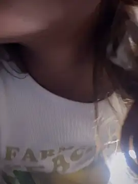 SinLunaXXX online show from February 26, 2026, 9:25 pm