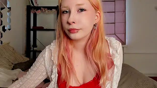 WarmAtEdges online show from April 20, 2026, 2:42 pm