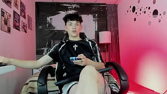 Philippsx online show from April 13, 2026, 11:54 pm