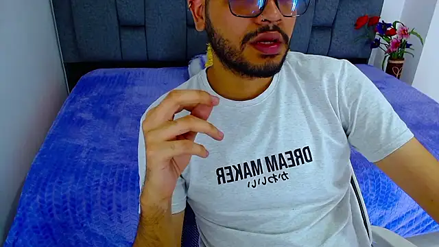 J black  online show from February 18, 2026, 9:11 pm