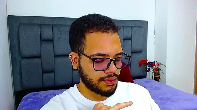 J black  online show from March 2, 2026, 9:21 pm