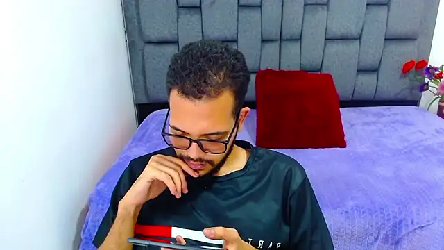 J black  online show from March 6, 2026, 9:22 pm