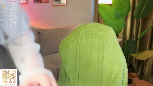 honey kors online show from March 13, 2026, 12:23 pm