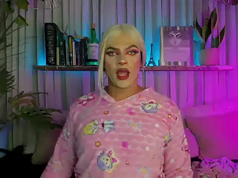 Miss-liaa online show from March 8, 2026, 12:41 am