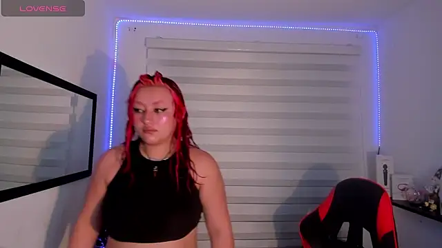 Emily Jonesh online show from April 15, 2026, 12:23 pm