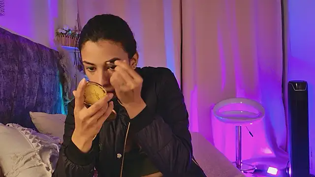 MelanyStone  online show from March 6, 2026, 10:01 am