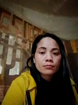 molly-xx online show from March 17, 2026, 9:23 am