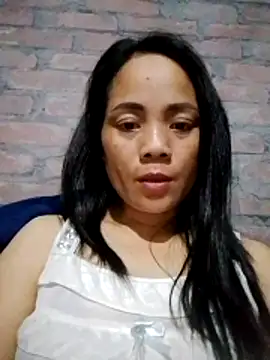 molly-xx online show from April 11, 2026, 1:48 pm