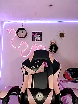 Violeta R  online show from March 19, 2026, 5:00 am