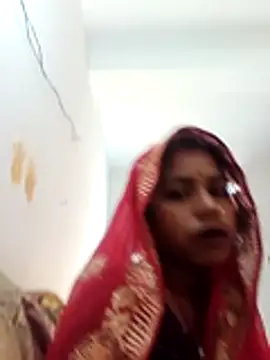 Anjli hote online show from February 25, 2026, 11:31 am