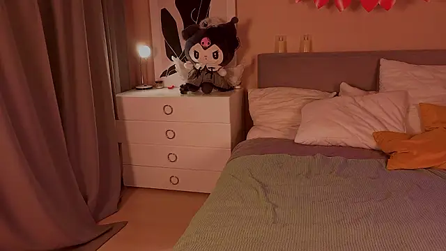 she wolf online show from March 13, 2026, 3:29 pm