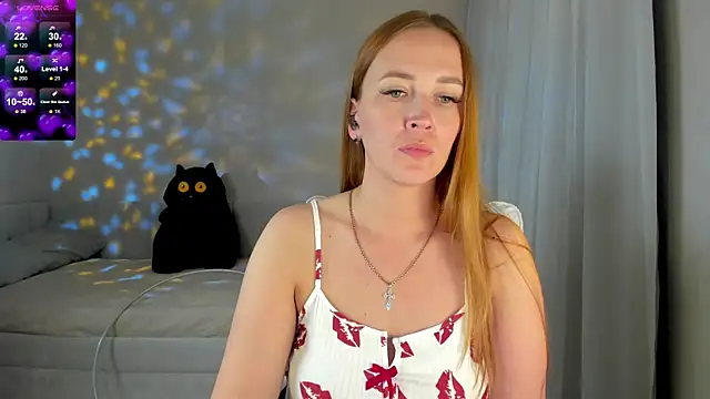 Snapshot of she_wolf chatting on June 3, 2026, 3:06 pm she wolf online show from June 3, 2026, 3:06 pm