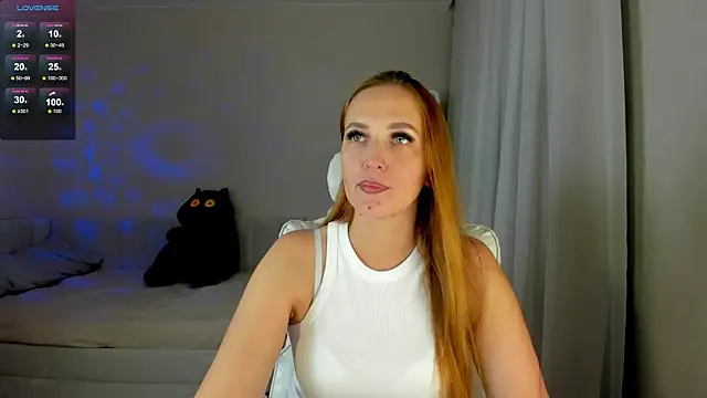 Snapshot of she_wolf chatting on June 25, 2026, 4:11 pm she wolf online show from June 25, 2026, 4:11 pm