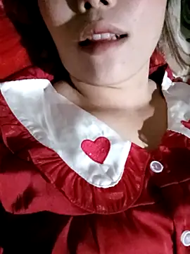 Girl-crazy1 online show from April 21, 2026, 12:44 pm