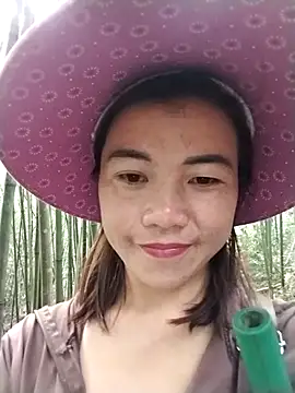 lovely-742 online show from April 10, 2026, 1:22 am