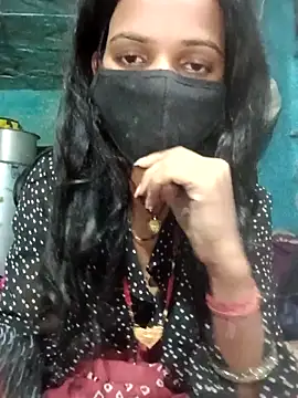 Desi Couple P online show from April 18, 2026, 9:24 am