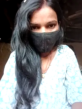 Snapshot of Desi_Couple_P chatting on April 23, 2026, 1:18 am Desi Couple P online show from April 23, 2026, 1:18 am