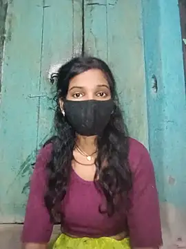 Snapshot of Desi_Couple_P chatting on May 25, 2026, 12:27 am Desi Couple P online show from May 25, 2026, 12:27 am