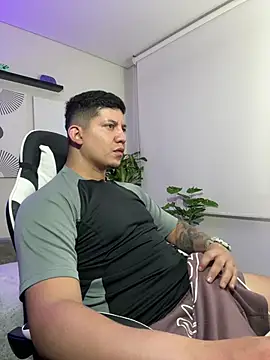  robertobaggioo online show from February 19, 2026, 12:34 pm