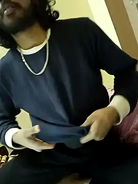 Yk physique online show from February 13, 2026, 8:43 am