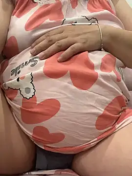 Snapshot of Mira-23 chatting on July 4, 2026, 6:03 pm Mira-23 online show from July 4, 2026, 6:03 pm