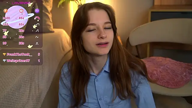 Jenniferr  online show from March 5, 2026, 3:08 pm