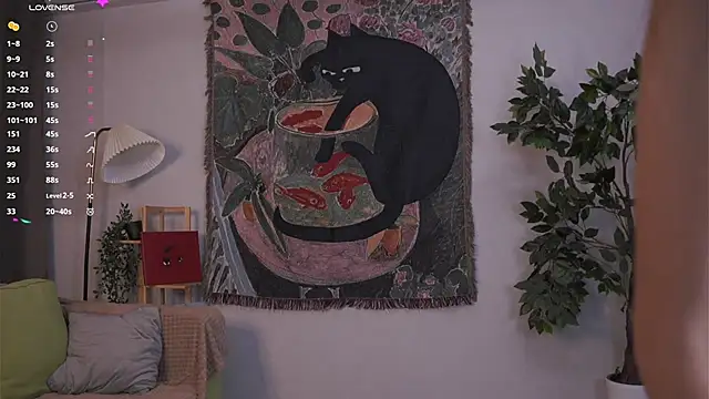 JanelBitther online show from April 19, 2026, 8:11 pm