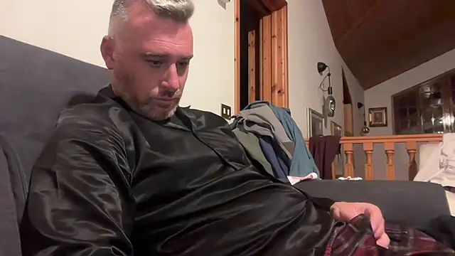 Snapshot of marcovik1 chatting on February 26, 2026, 5:56 pm marcovik1 online show from February 26, 2026, 5:56 pm