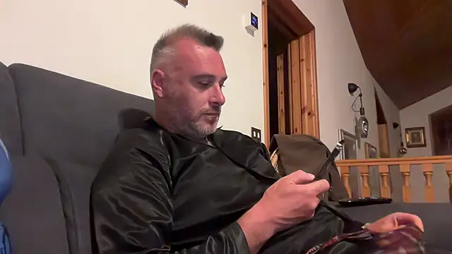 Snapshot of marcovik1 chatting on April 28, 2026, 7:30 pm marcovik1 online show from April 28, 2026, 7:30 pm
