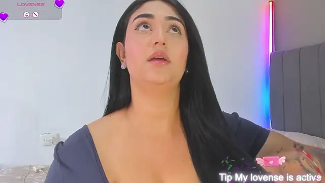 Snapshot of Curvy_sweet chatting on March 21, 2026, 7:50 pm Curvy sweet online show from March 21, 2026, 7:50 pm