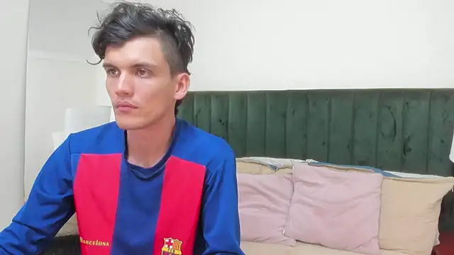 blakeandallisa online show from March 21, 2026, 6:33 pm