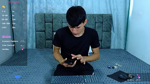 NicolasTorrez online show from February 25, 2026, 8:18 pm