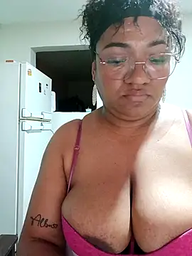 honey-suckle online show from February 15, 2026, 7:51 am